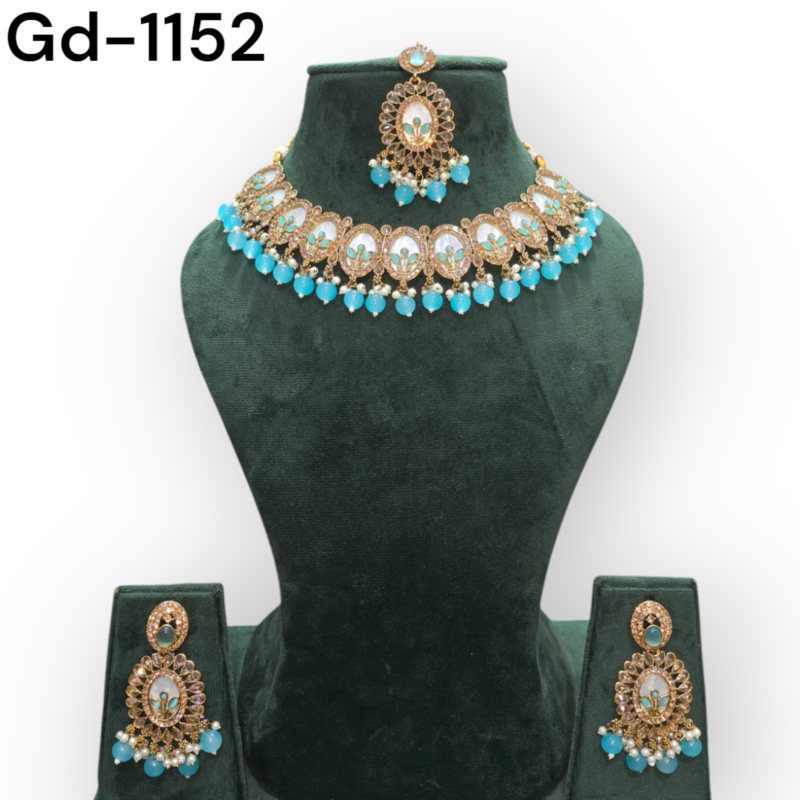 Pakistani jewelry Set, Indian jewelry Set , personalized jewelry , Necklace, Earrings and Maangtikka