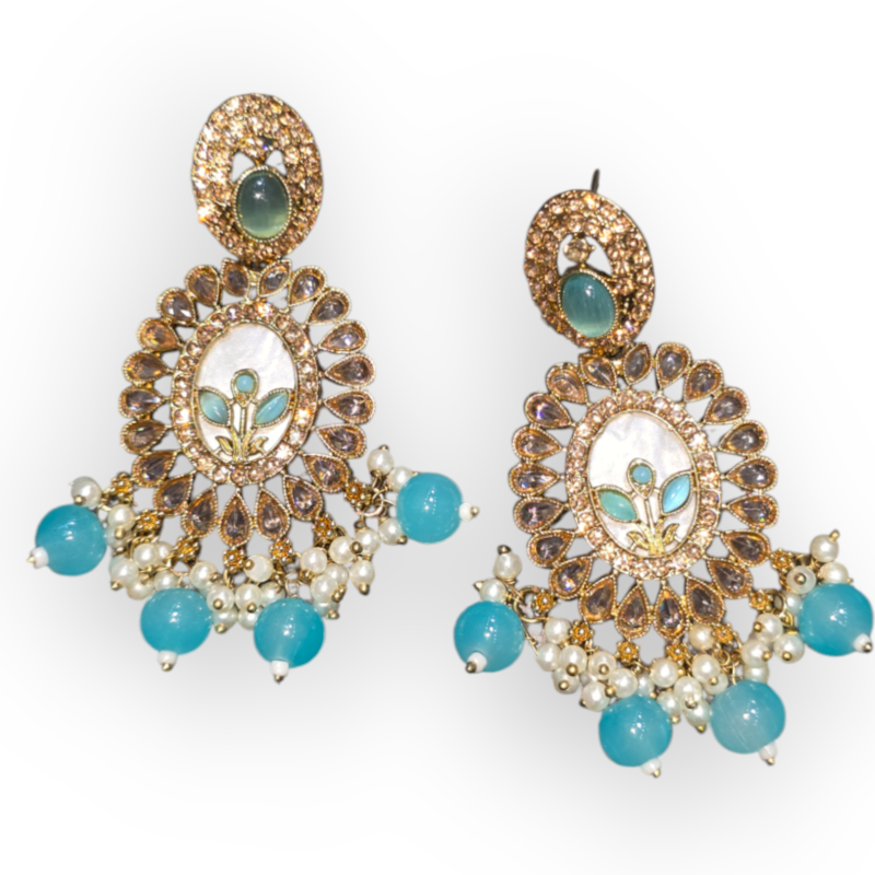 Pakistani jewelry Set, Indian jewelry Set , personalized jewelry , Necklace, Earrings and Maangtikka - Image 3