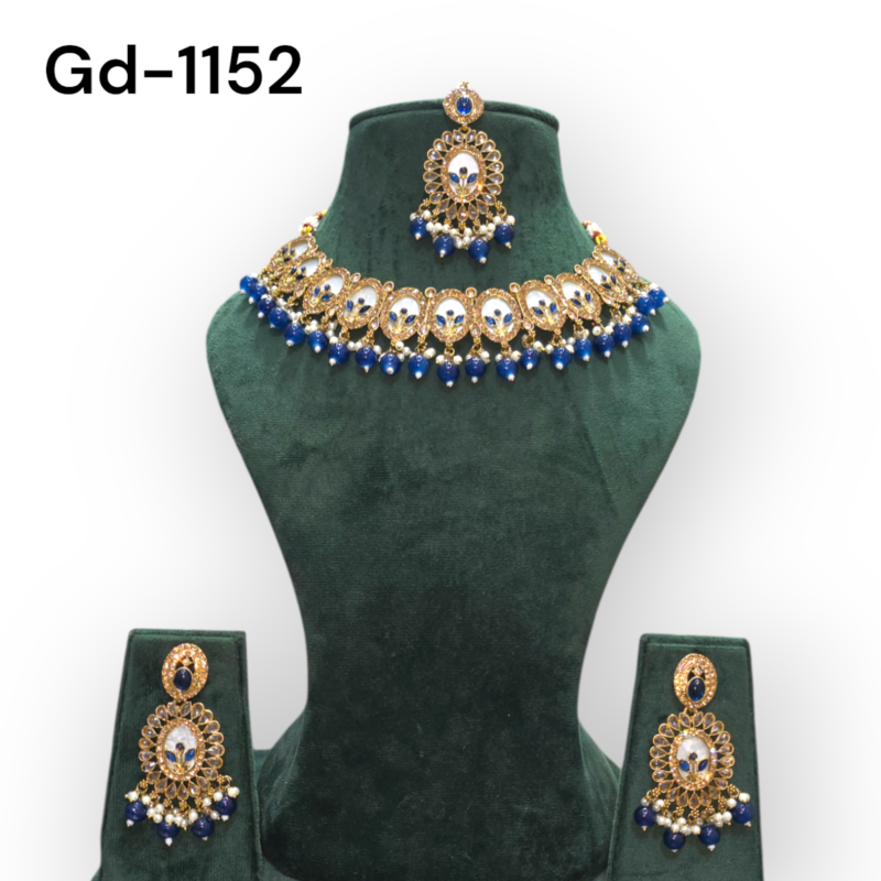 Pakistani jewelry Set, Indian jewelry Set , personalized jewelry , Necklace, Earrings and Maangtikka - Image 6