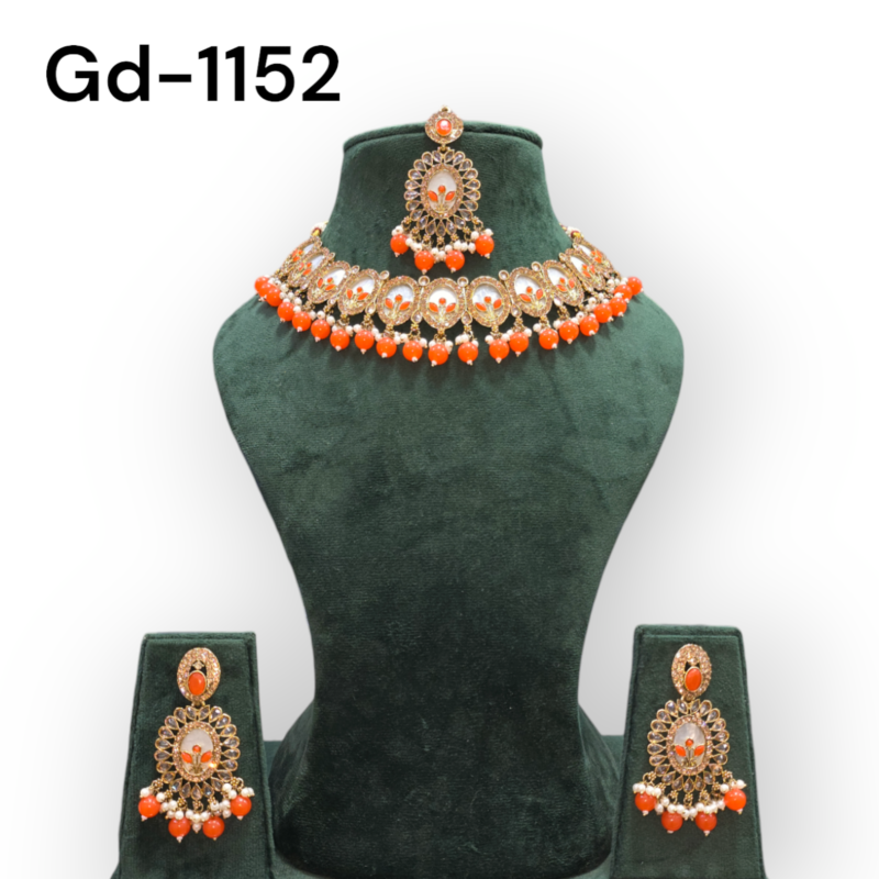 Pakistani jewelry Set, Indian jewelry Set , personalized jewelry , Necklace, Earrings and Maangtikka - Image 7