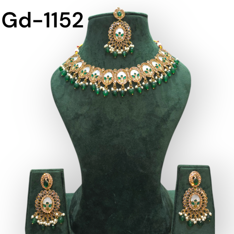 Pakistani jewelry Set, Indian jewelry Set , personalized jewelry , Necklace, Earrings and Maangtikka - Image 10