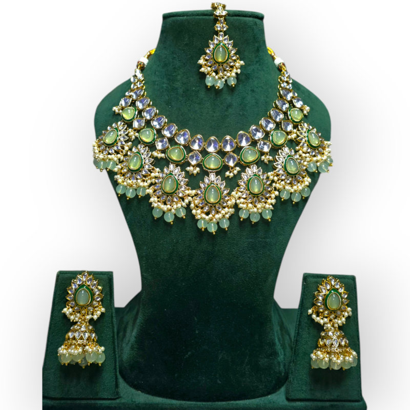 Polki Necklace set with Maangtikka - Image 4
