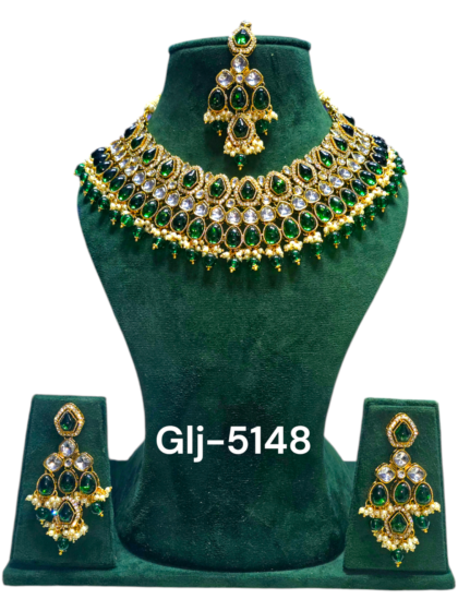 Polki Necklace set with Maangtikka